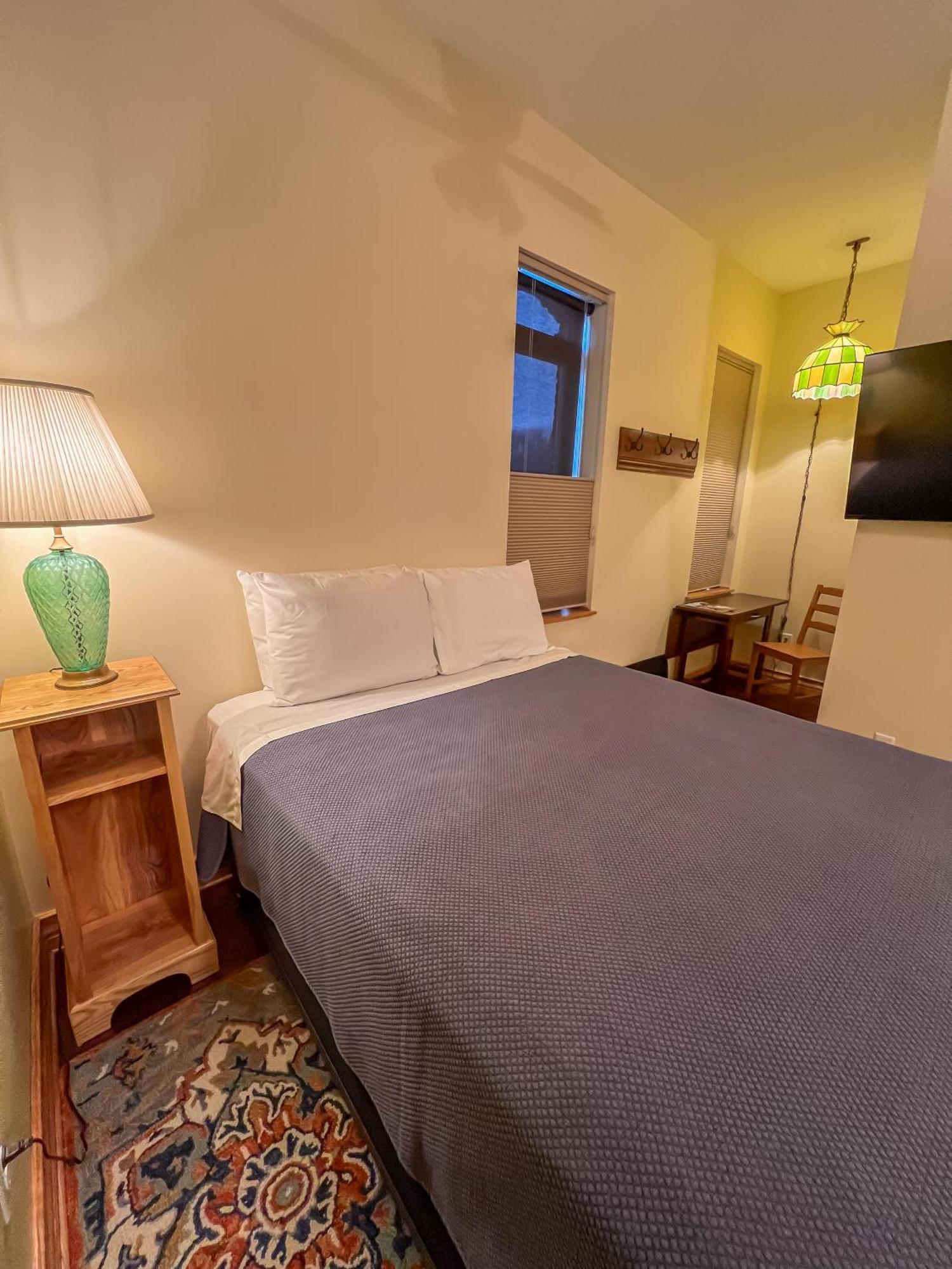 Goldfinch Suites Elkader 外观 照片